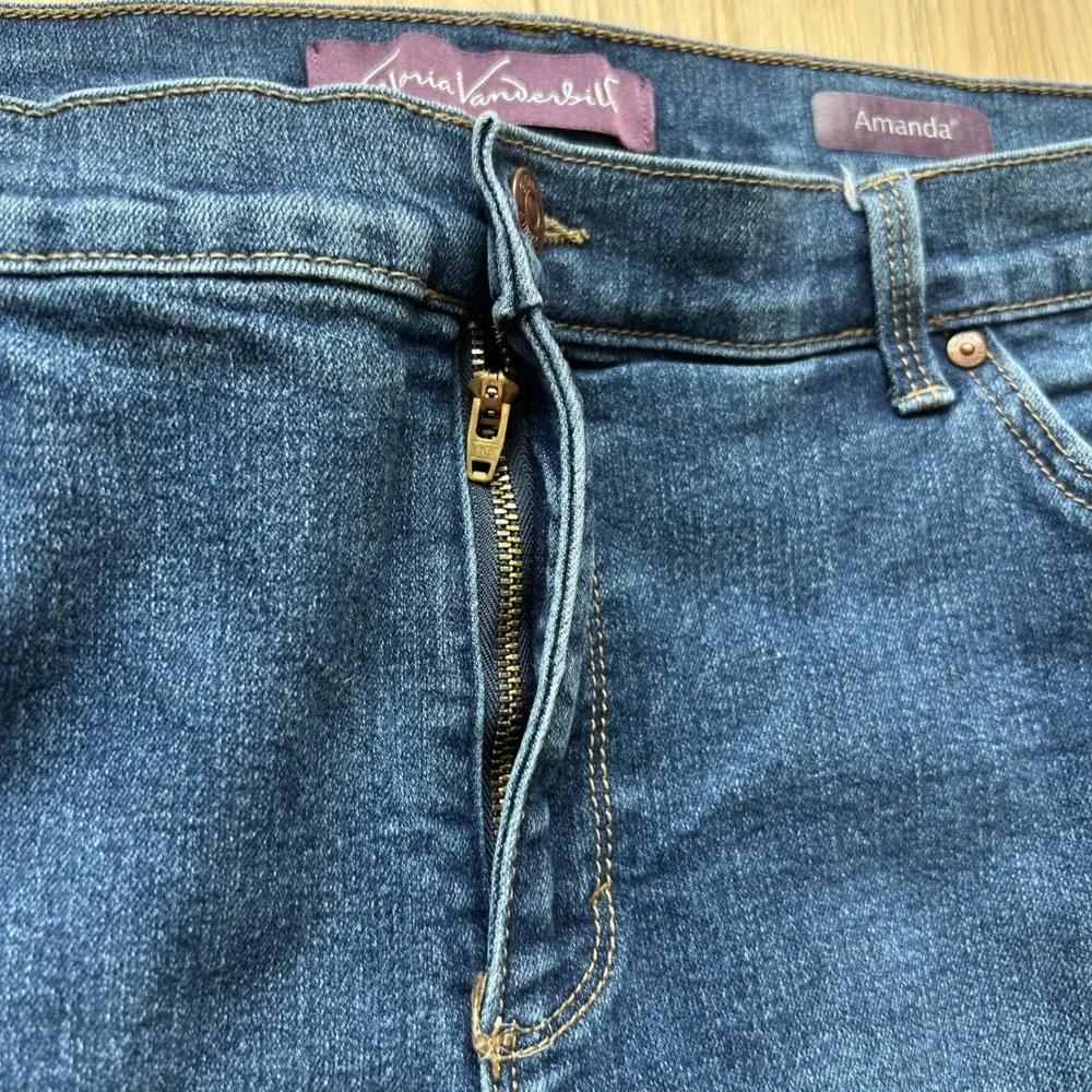 2 Gloria Vanderbilt Amanda Jeans 18WS Blue High Rise Tapered Stretch Denim Short